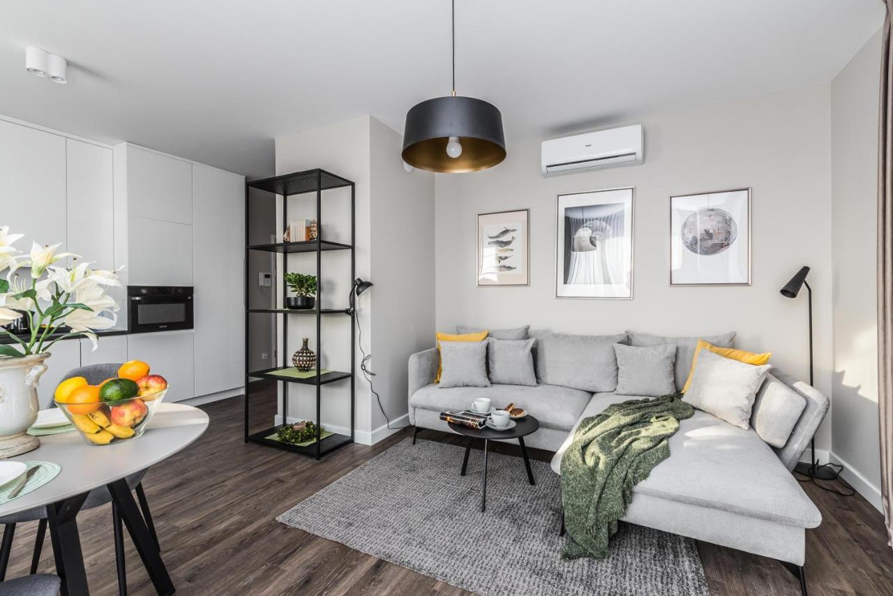Rent Like Home - Slonimskiego 15 Wrocław Eksteriør billede