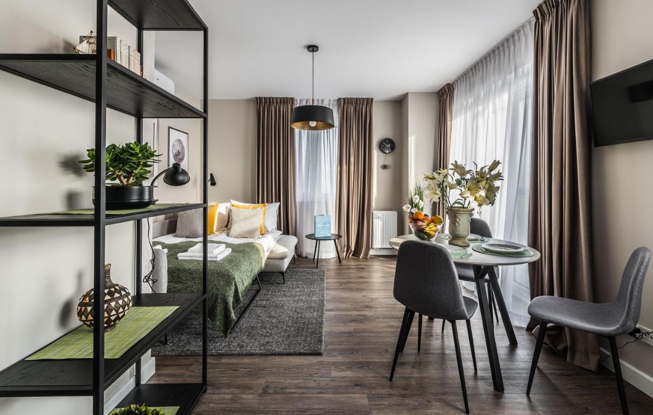 Rent Like Home - Slonimskiego 15 Wrocław Eksteriør billede